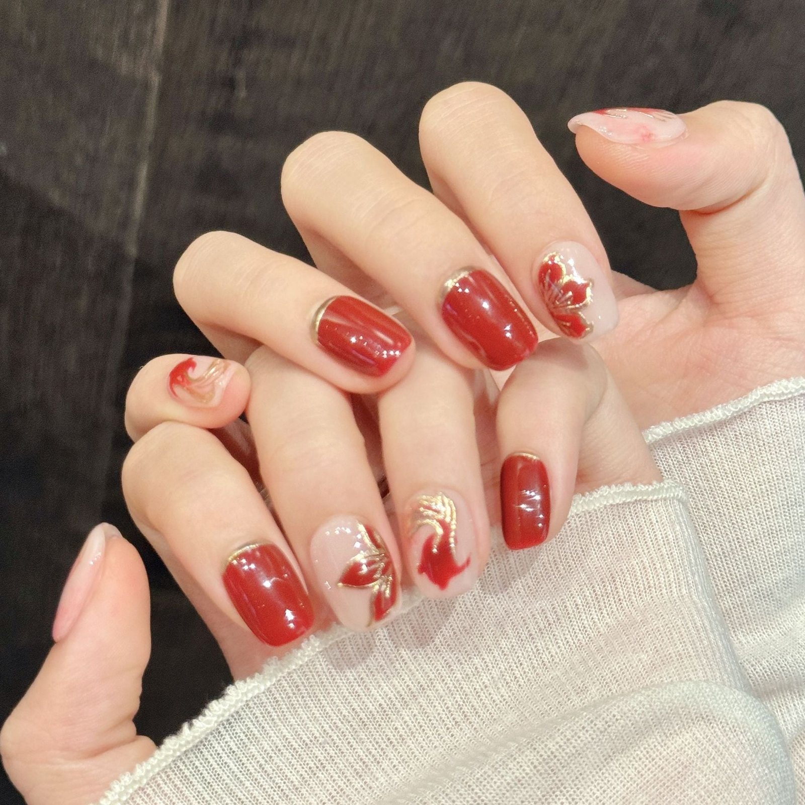 Red Gold Phoenix Inspired Elegant Press On Nails - Image 2