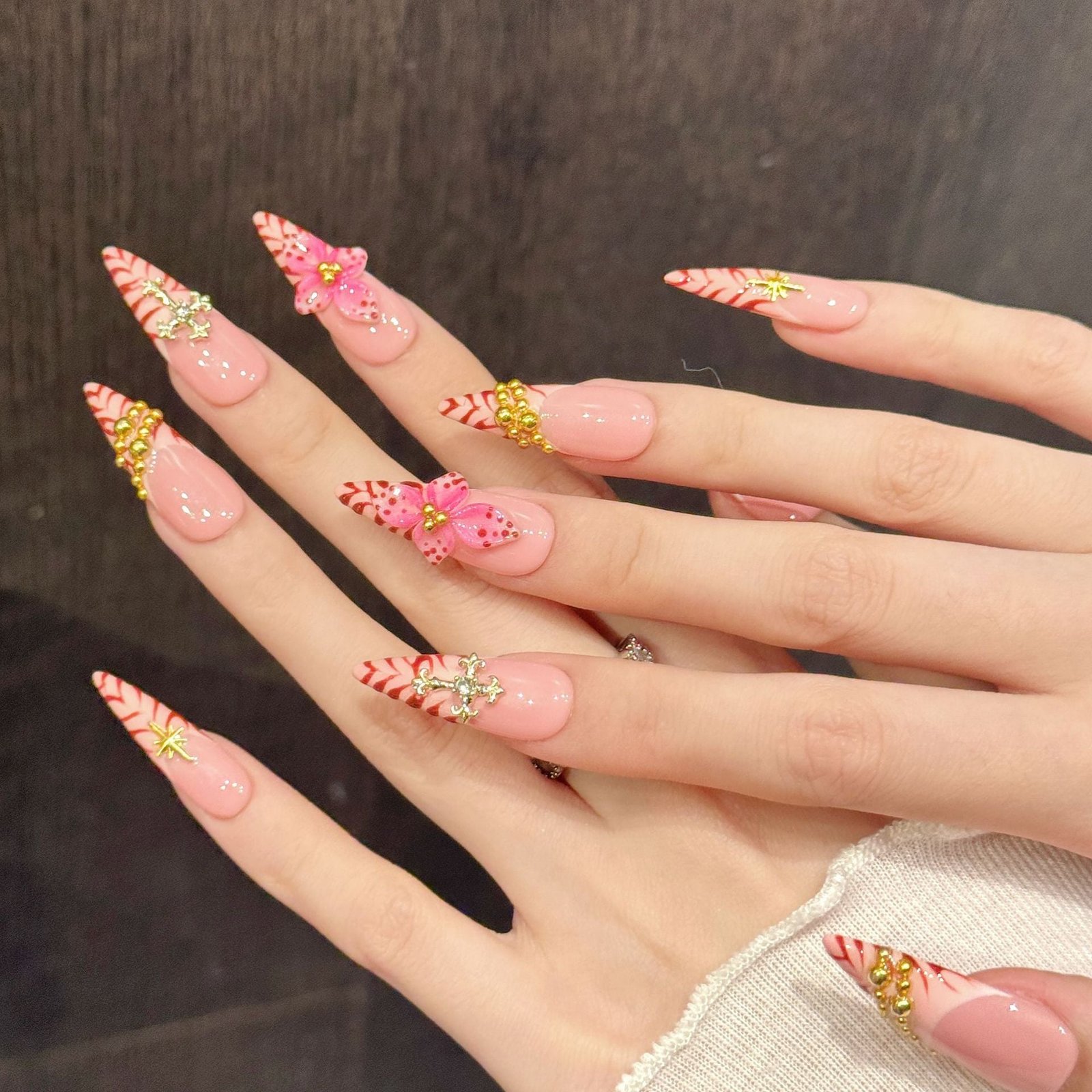 365nails "Pink Paradise" – 3D Floral Handmade Almond Nails - Image 3
