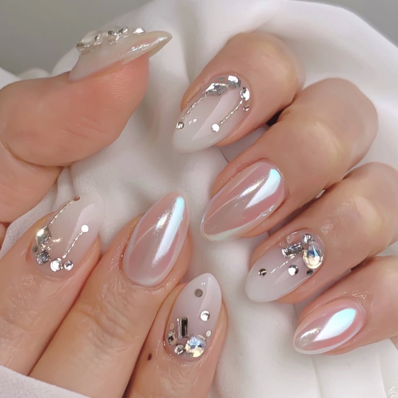 Iridescent Pearl Chrome Crystal Almond Nails - Image 6