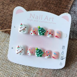 365Nails: "Snowman's Winter Wish" – Handmade Cute Short Oval Press On Nails With Snowman & Christmas Tree Design